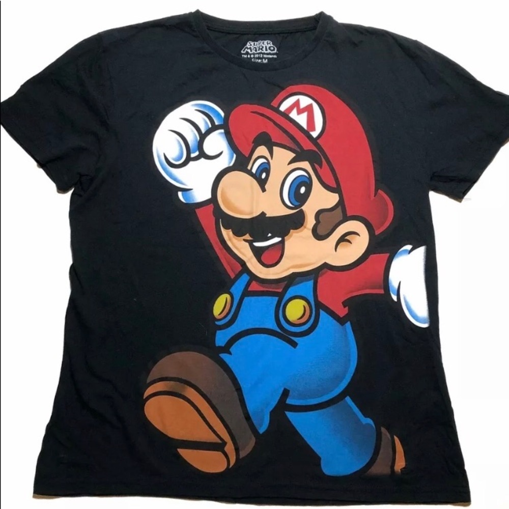 Super Mario official Nintendo Mario Tshirt, M